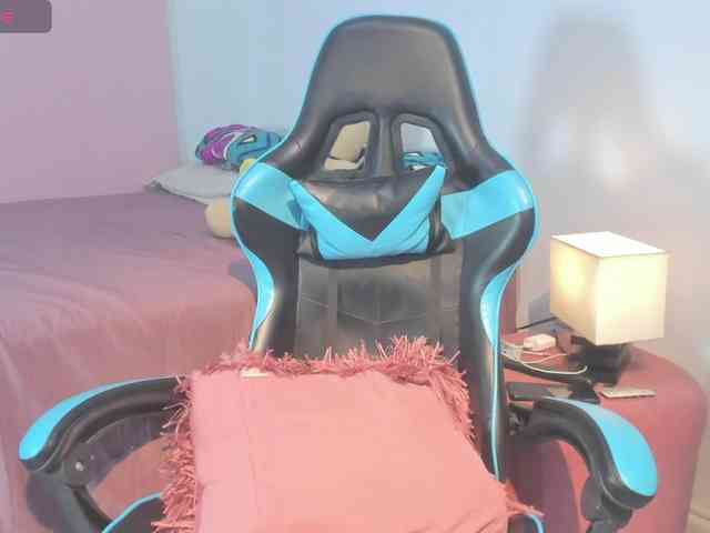MariaFoxx webcam