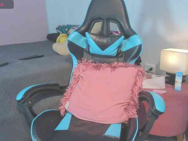 MariaFoxx webcam