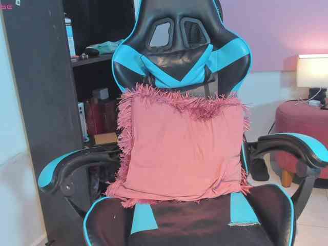 MariaFoxx webcam