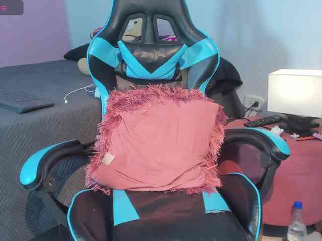 MariaFoxx webcam