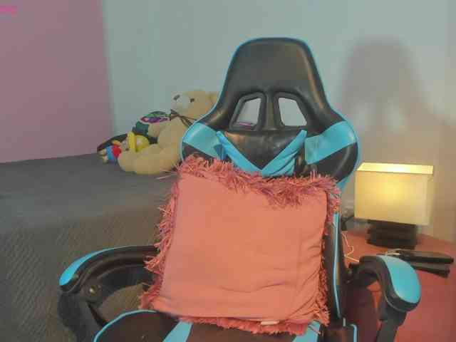 MariaFoxx webcam