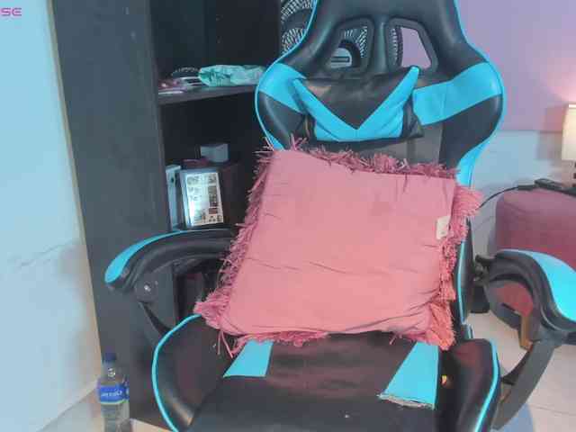 MariaFoxx webcam