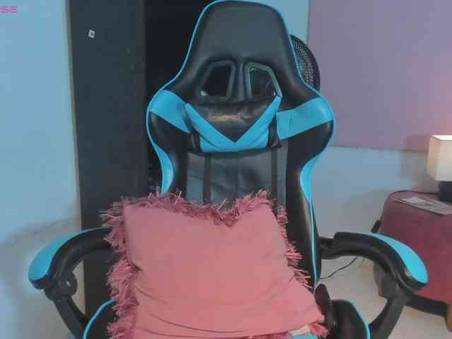 MariaFoxx webcam