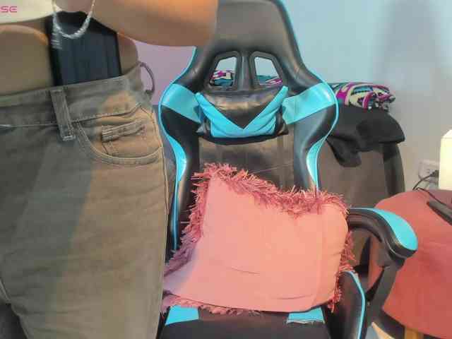 MariaFoxx webcam