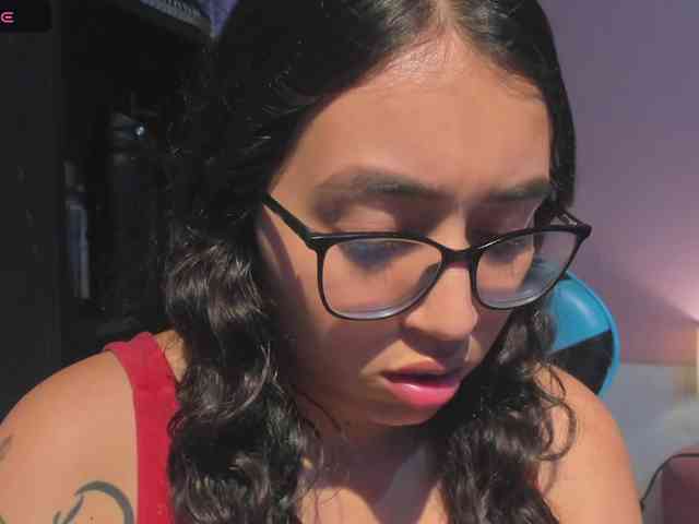 MariaFoxx webcam