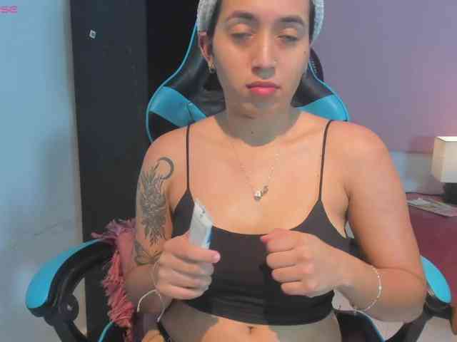 MariaFoxx webcam