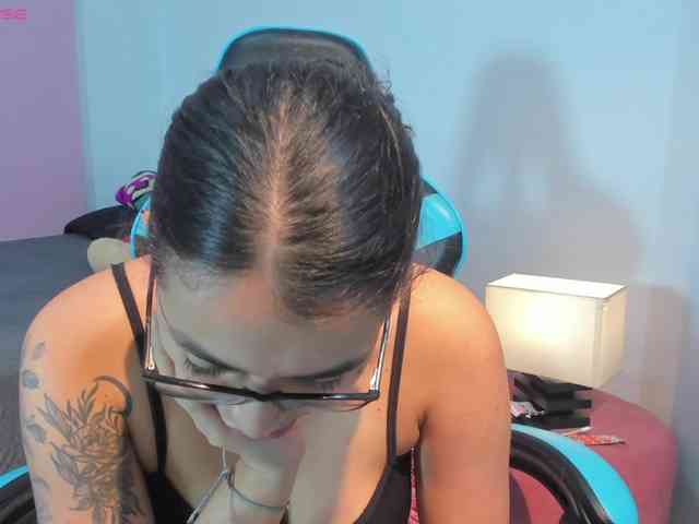 MariaFoxx webcam