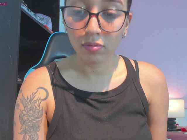 MariaFoxx webcam