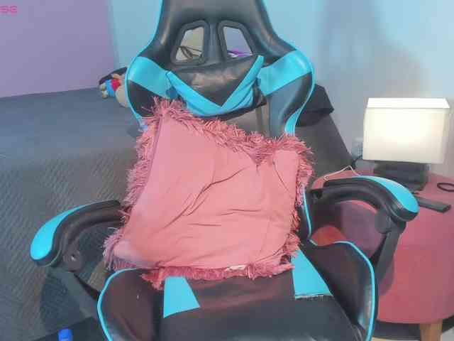 MariaFoxx webcam
