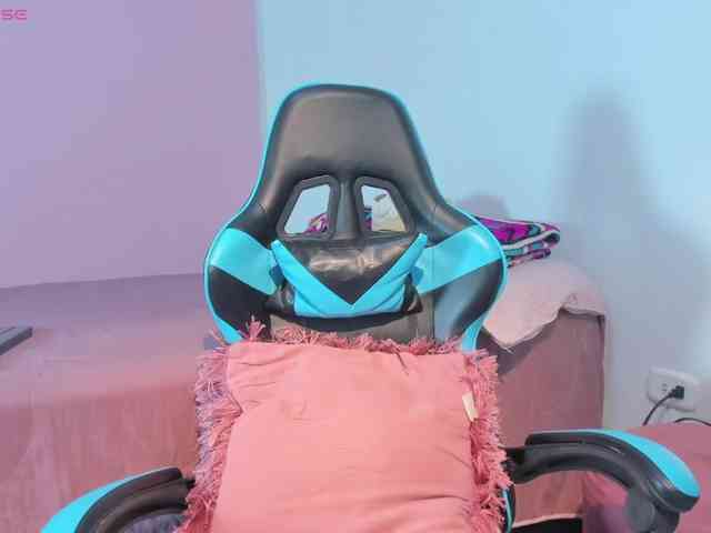 mariafoxx's live room