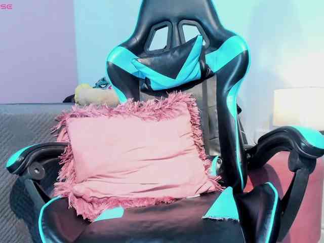 MariaFoxx webcam