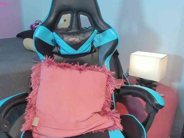 MariaFoxx webcam