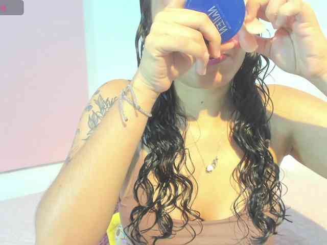 MariaFoxx webcam