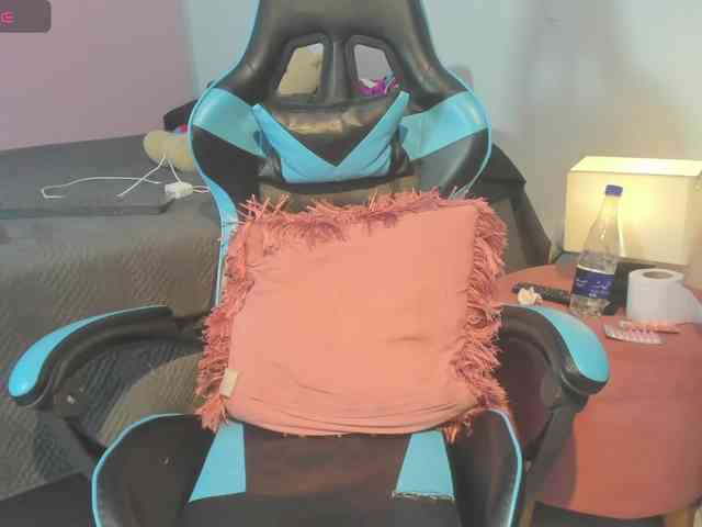 MariaFoxx webcam