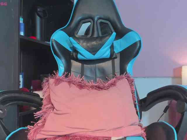MariaFoxx webcam