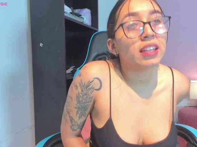 MariaFoxx webcam
