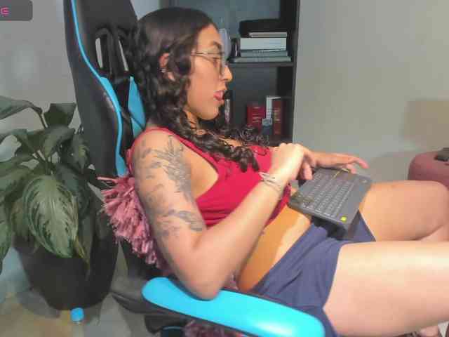 MariaFoxx webcam