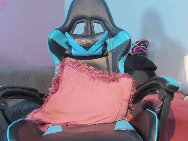 MariaFoxx webcam