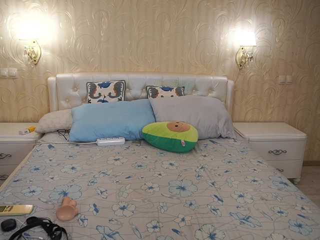 EliaRose's BongaCams show and profile