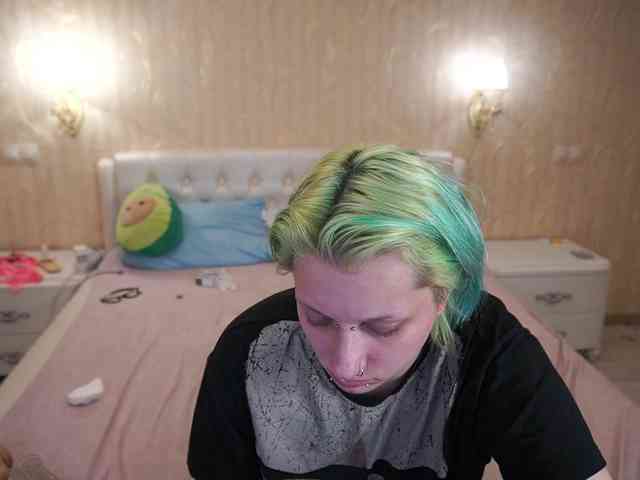 MiaVienne webcam