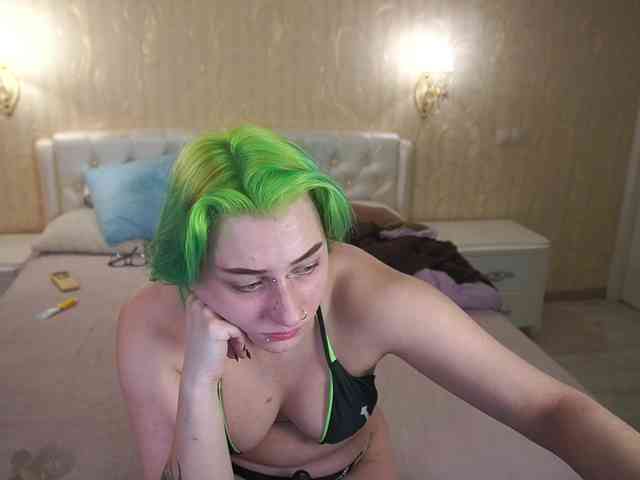 MiaVienne webcam