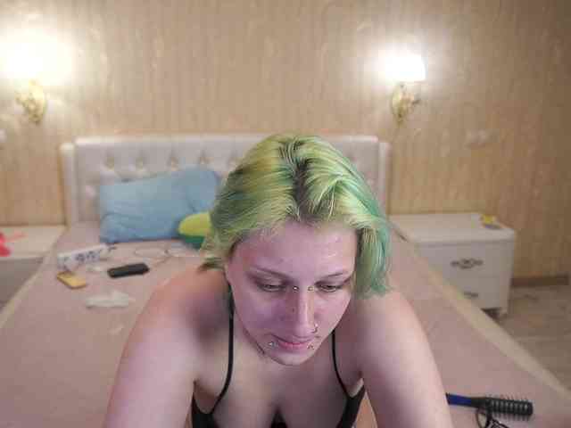 MiaVienne webcam