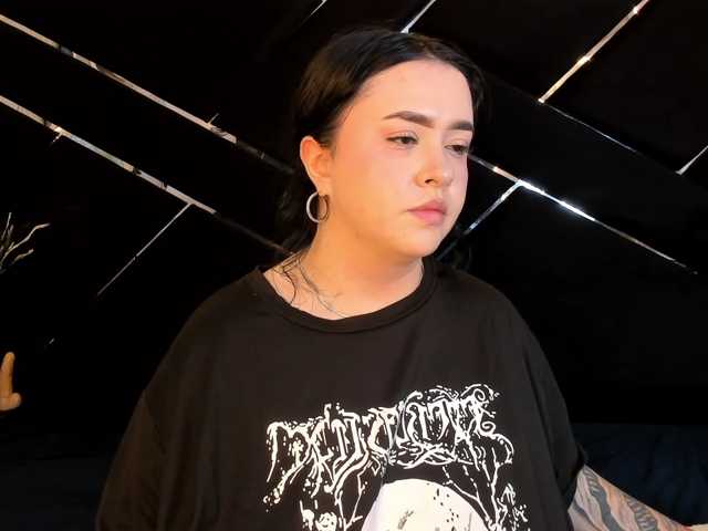 VictoriaRossy, en vivo ahora en BongaCams