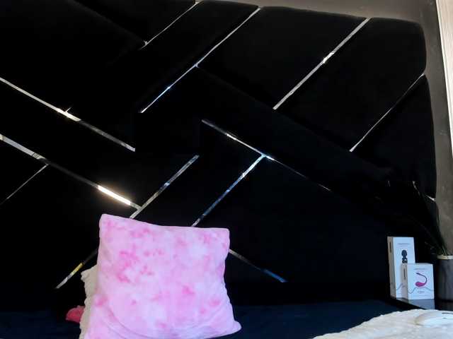 VictoriaRossy live cam preview