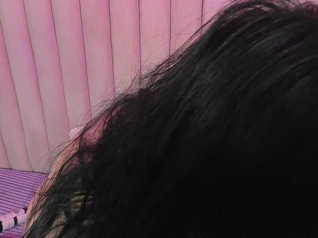 VictoriaRossy live cam on BongaCams