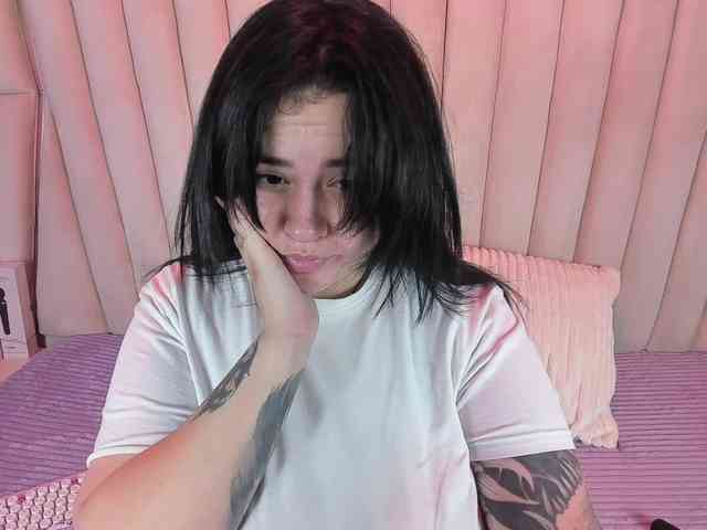VictoriaRossy webcam