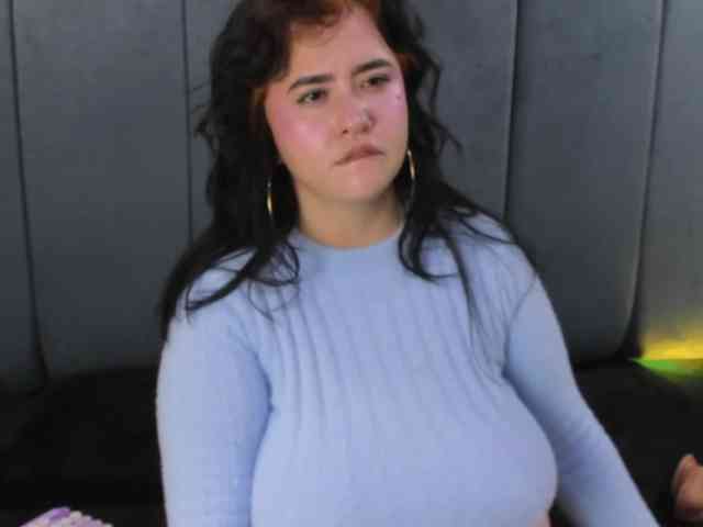 VictoriaRossy webcam