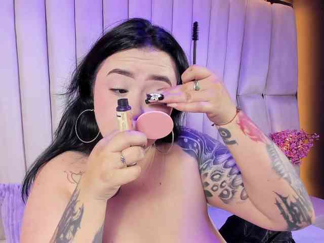 VictoriaRossy webcam