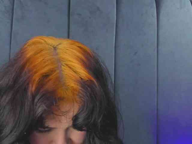 VictoriaRossy webcam