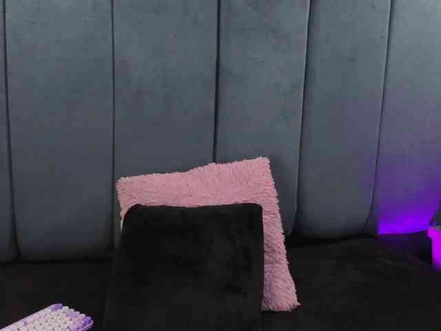 VictoriaRossy webcam