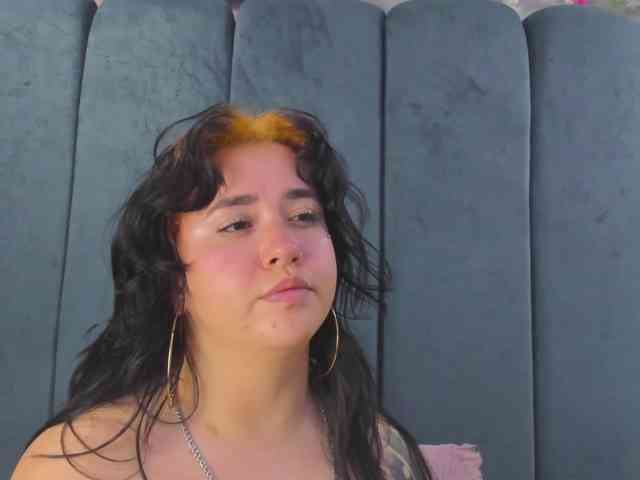 VictoriaRossy webcam