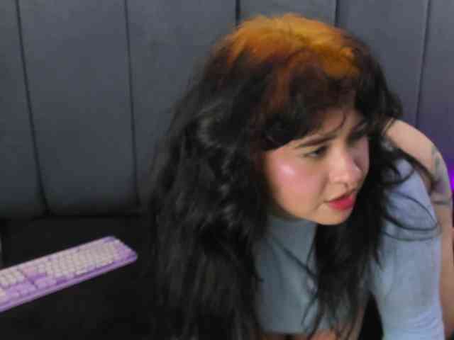 VictoriaRossy webcam