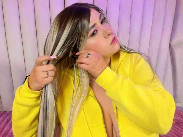 VictoriaRossy webcam