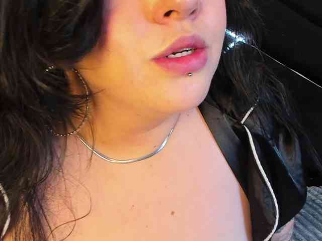 VictoriaRossy webcam