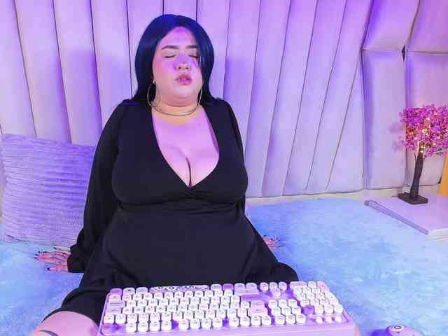 VictoriaRossy webcam