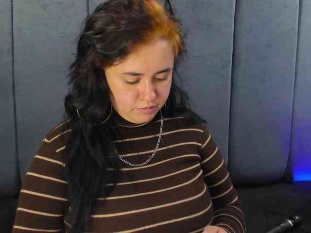 VictoriaRossy webcam