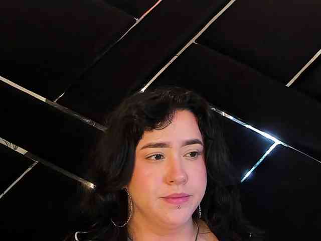 VictoriaRossy webcam