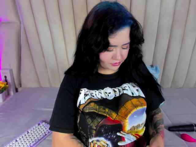 VictoriaRossy webcam