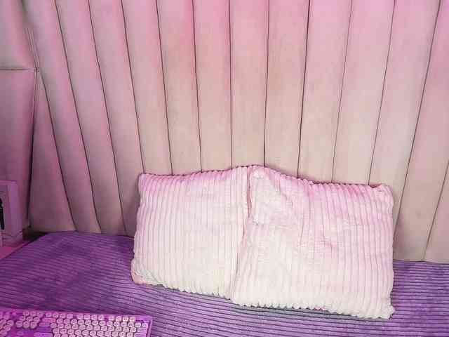 VictoriaRossy webcam