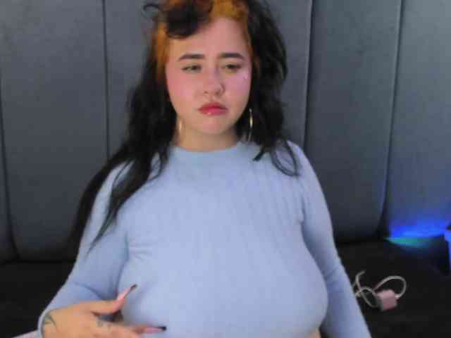 VictoriaRossy webcam