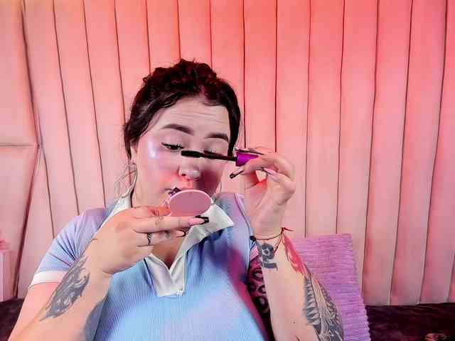 VictoriaRossy webcam