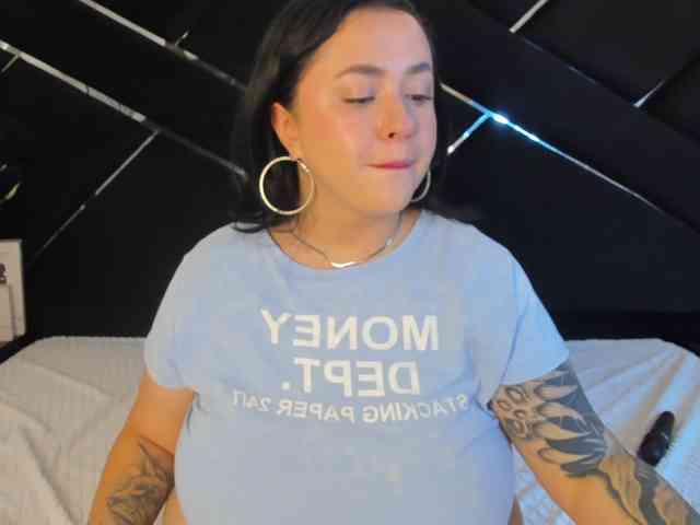 VictoriaRossy webcam