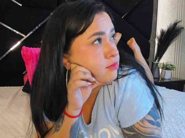 VictoriaRossy webcam