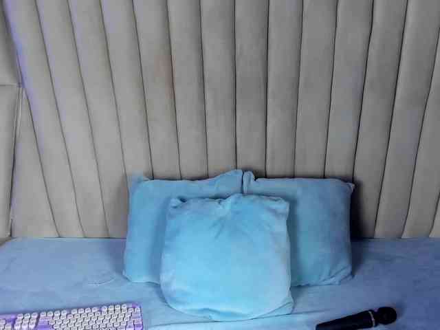 VictoriaRossy webcam