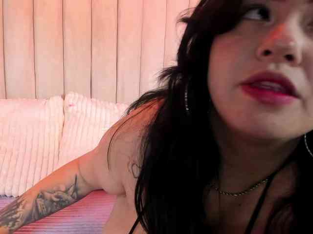 VictoriaRossy webcam