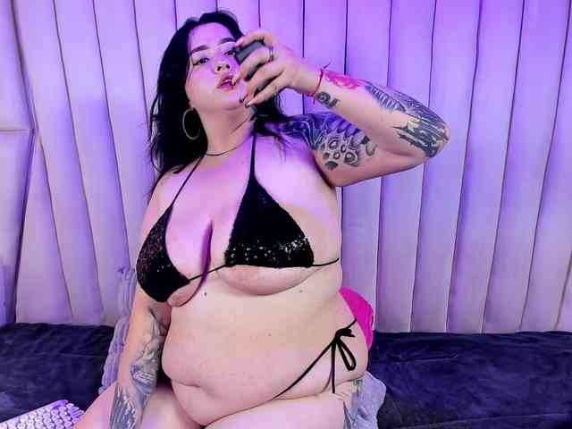 VictoriaRossy webcam